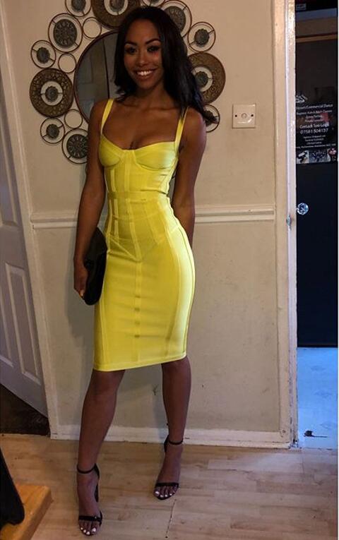 Sexy Sleeveless Green Yellow Women Bodycon Bandage Dress 2021 Designer Fashion Evening Party Dress